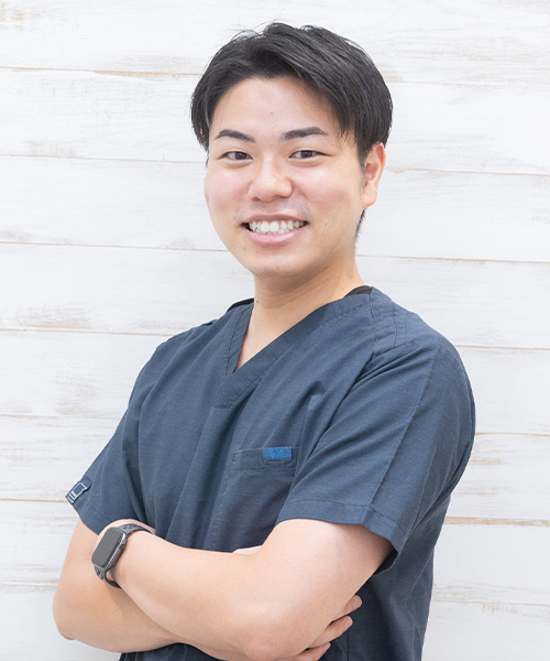 湘南平塚ファースト歯科 院長 鶴岡 賢人
